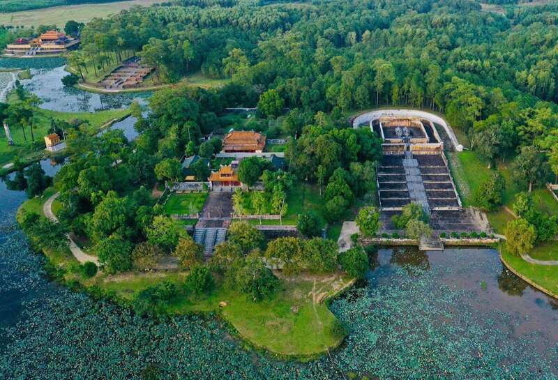Lăng tẩm Huế – Nơi an nghỉ của các vị vua Nguyễn