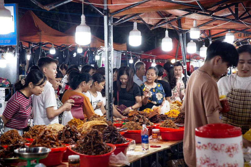 Một số lưu ý khi đi chơi chợ đêm Sơn Trà