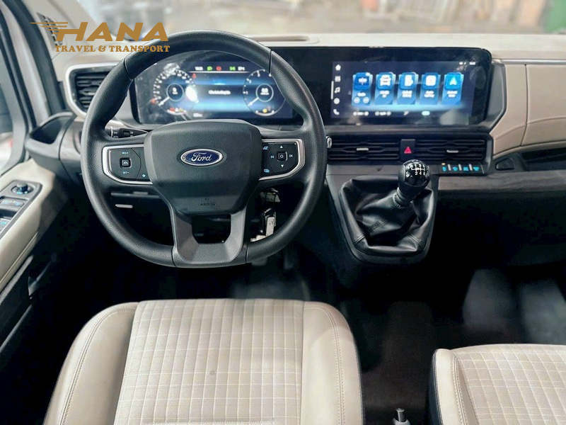 Động cơ Turbo Diesel 2.3L TDCi kết hợp với hộp số 6 cấp mang lại công suất lên tới 171 mã lực,