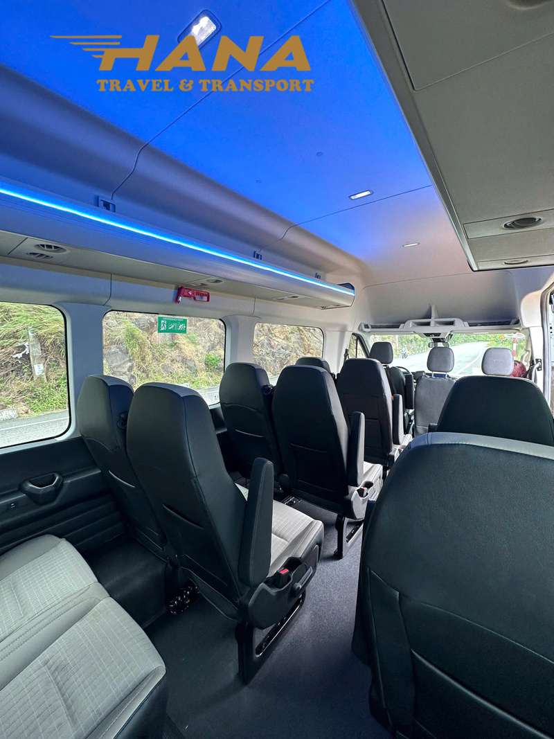 Solati Limousine 9 chỗ được nâng cấp từ bản Solati tiêu chuẩn