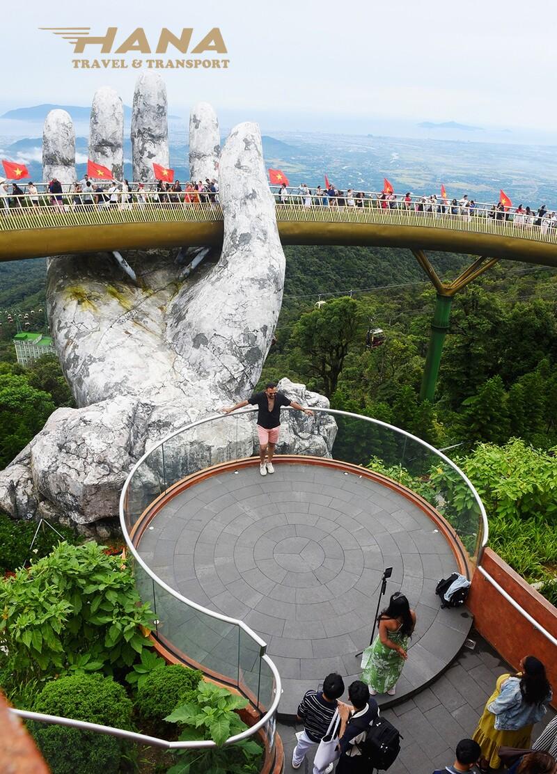 Gợi ý lộ trình tham quan Cầu Vàng Bà Nà Hills khép kín