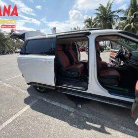 Thuê xe Carnival tại Đà Nẵng - Thuê xe Hana