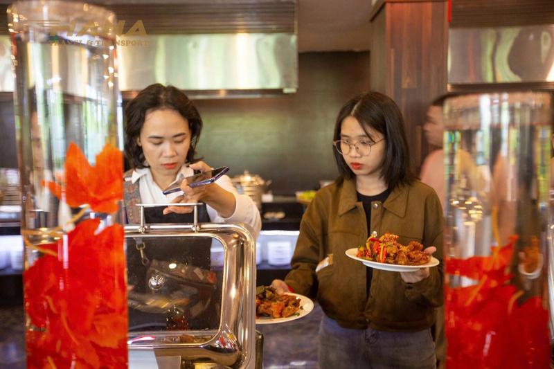 Tại sao bạn nên chọn ăn Buffet thay vì ăn gọi món?