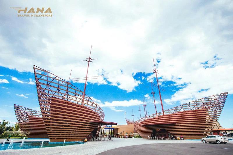 Bến cảng giao thoa