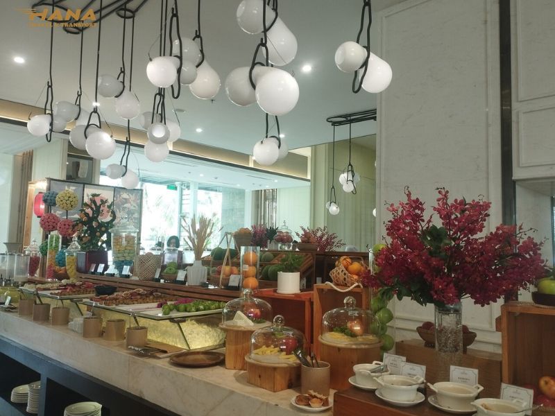 Tổng quan hệ thống nhà hàng Buffet tại Vinpearl Nam Hội An