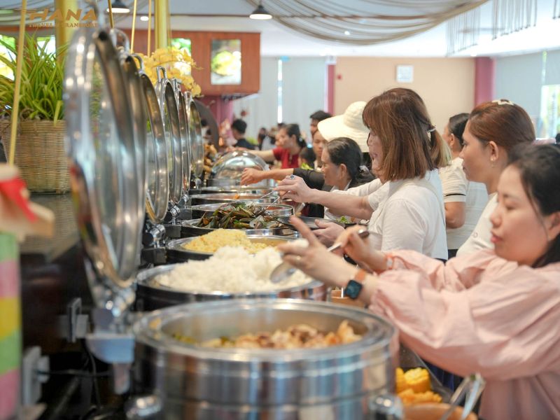 Review chi tiết thực đơn Buffet Vinpearl Nam Hội An