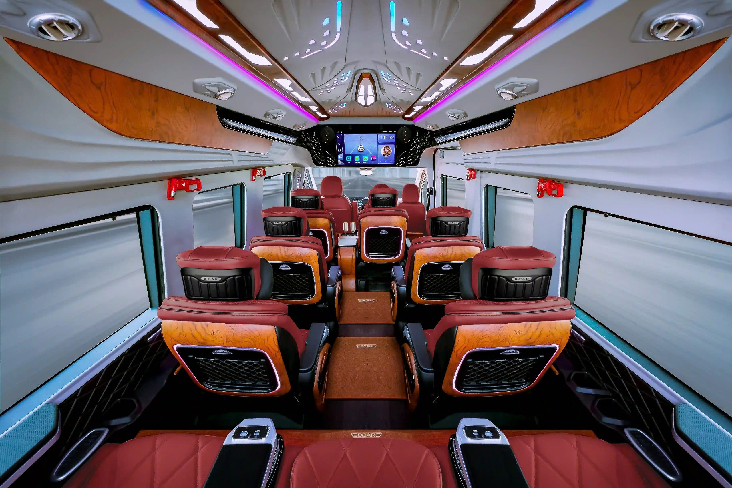 Hình ảnh xe Limousine tại Hana