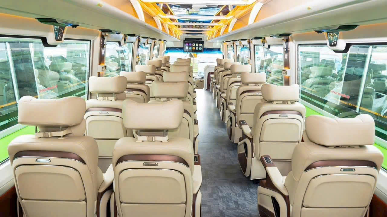 Hình ảnh xe Limousine tại Hana