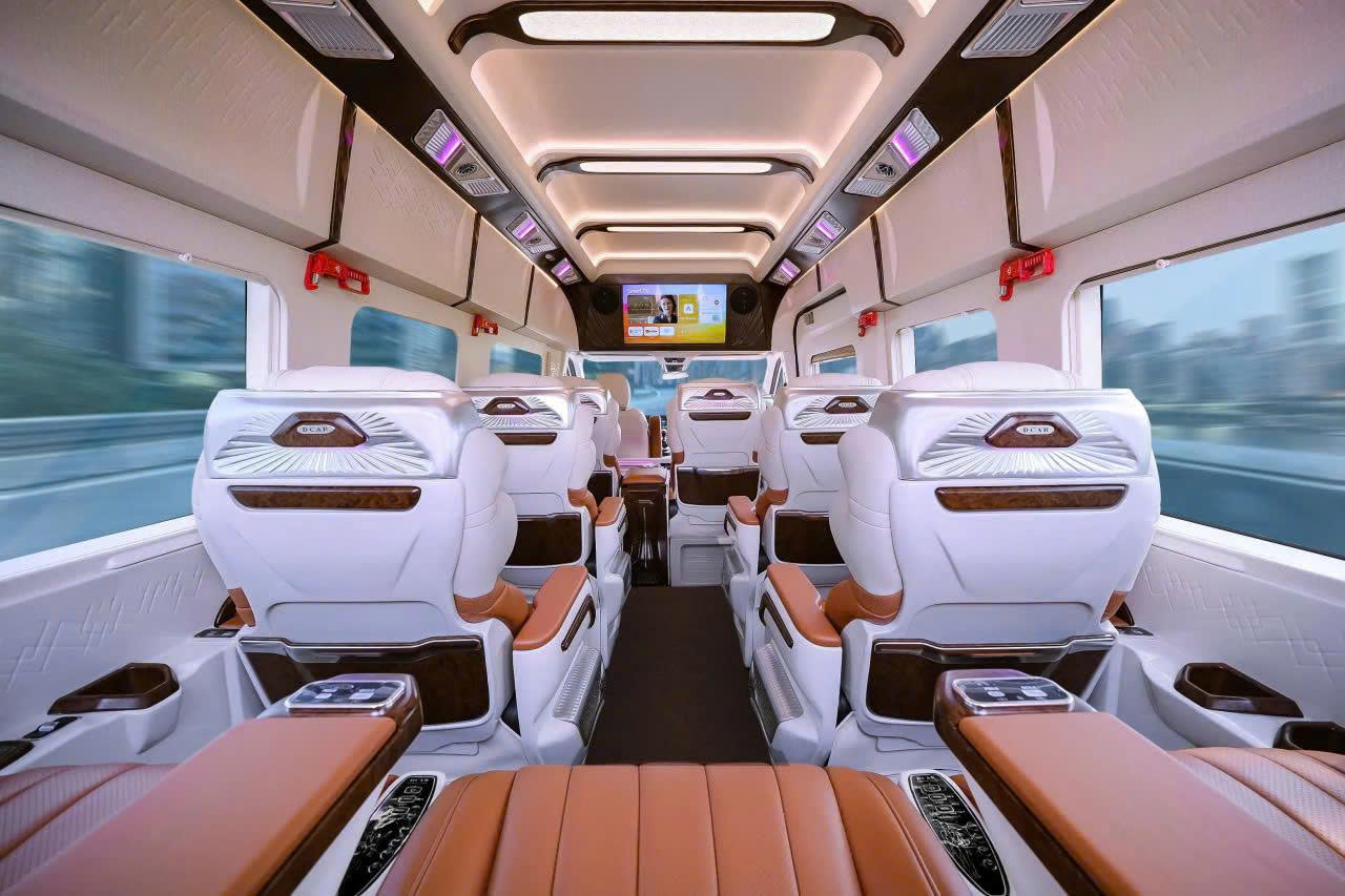 Hình ảnh xe Limousine tại Hana