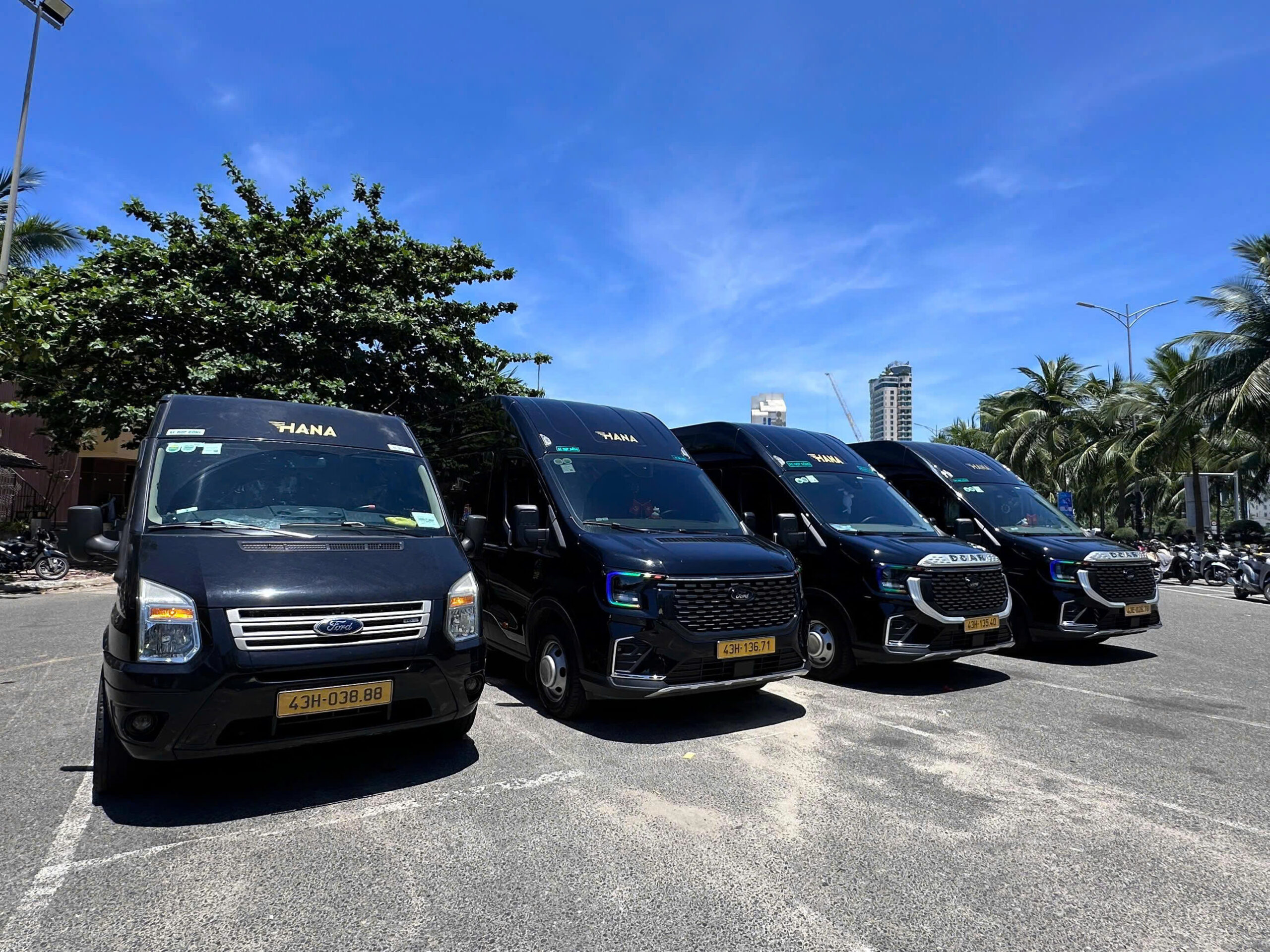 Hình ảnh xe Limousine tại Hana